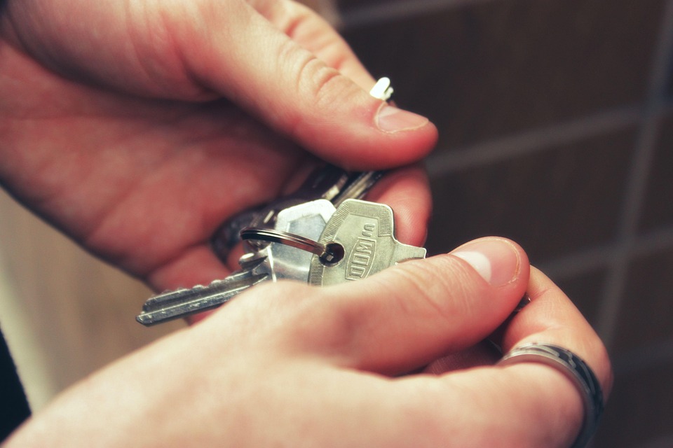 unlocking savings: the benefits of zero cost refinancing