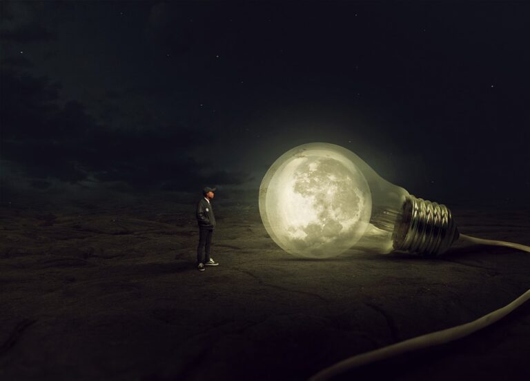 current refinance interest rates: what homeowners need to know