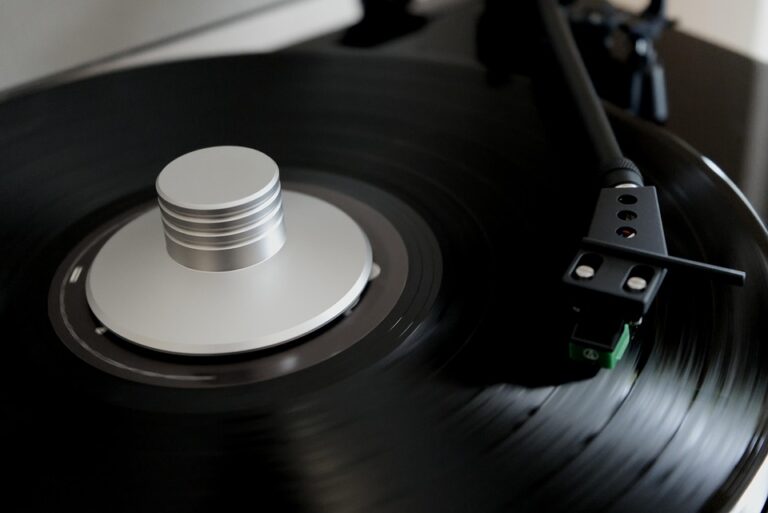 understanding average refinance closing costs: what homeowners need to know