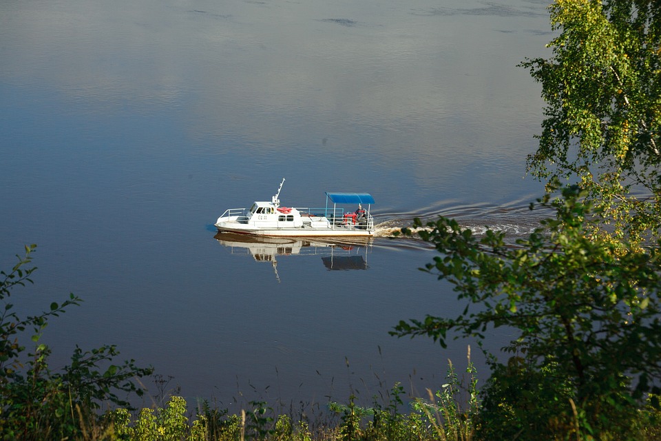 navigating the section 8 housing program: a comprehensive guide to