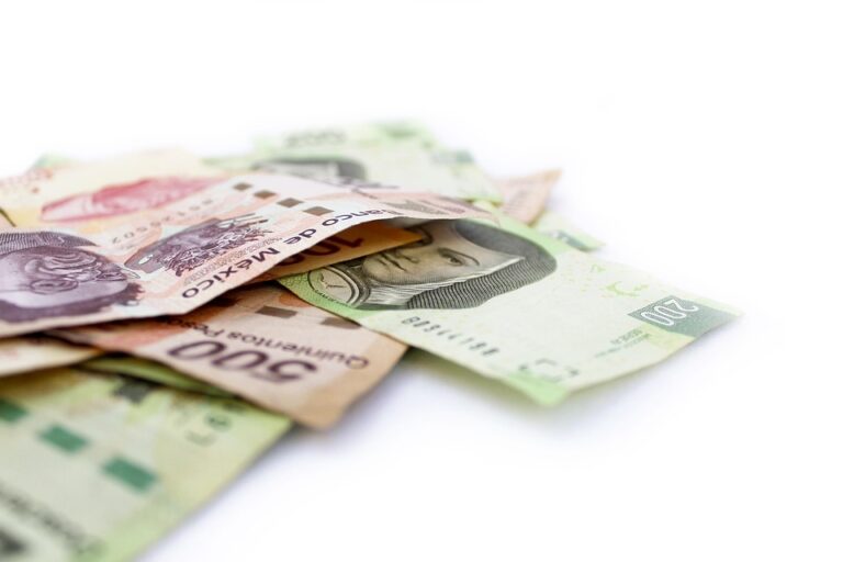 unlocking savings: your guide to low cost mortgage refinancing