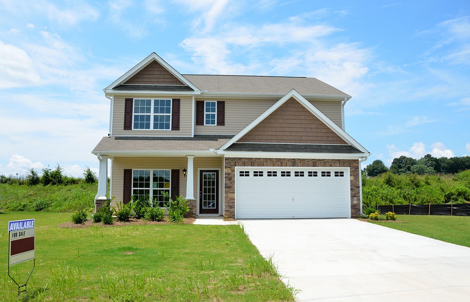 mortgage rates dip slightly for the first time in six